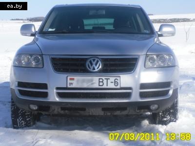 -  Volkswagen Touareg  