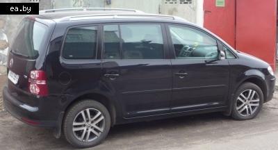   Volkswagen Touran  